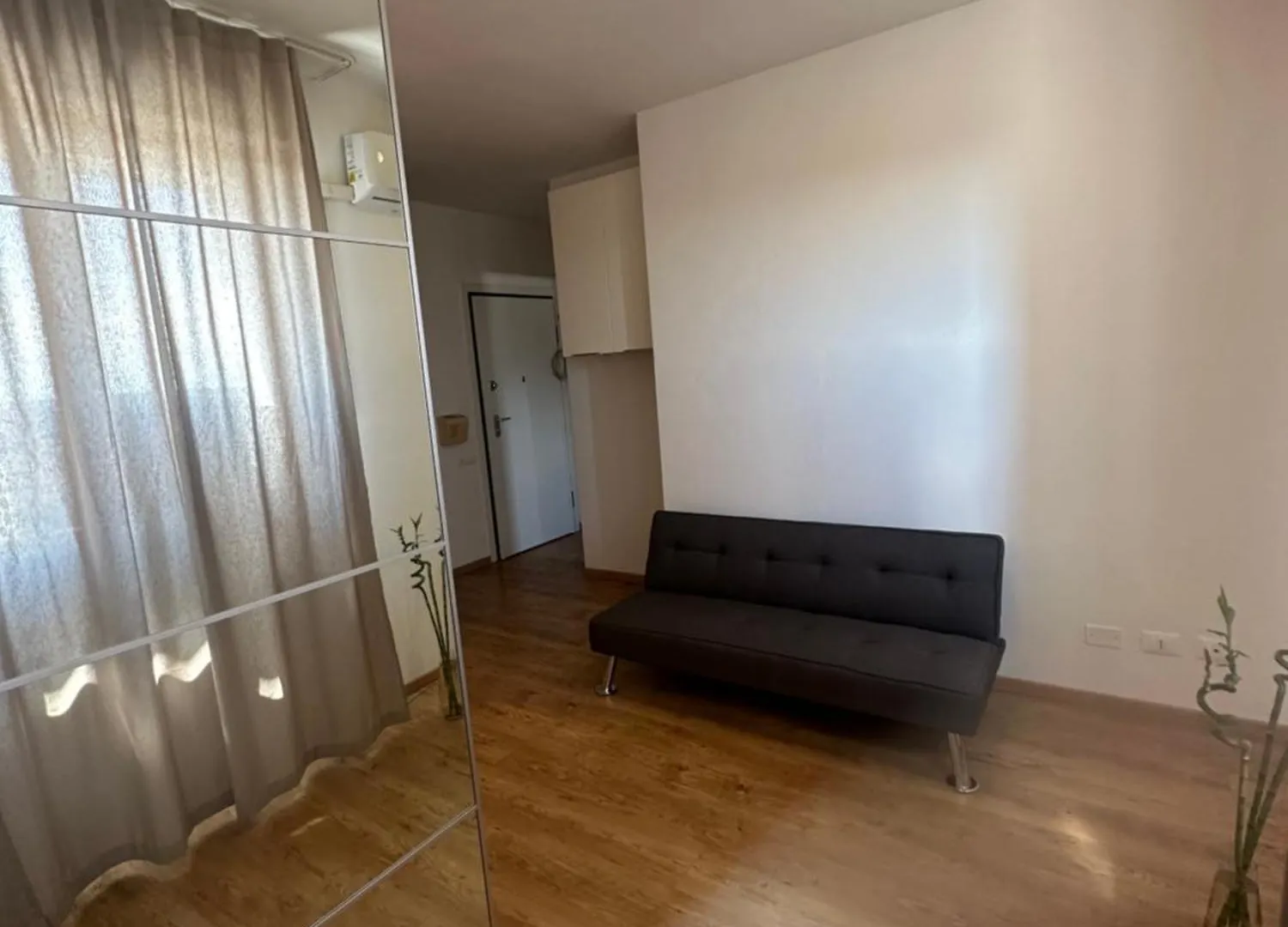 Cozy Studio Modena Lägenhet